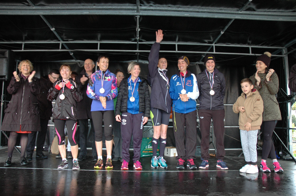 podium_2016-0015.jpg